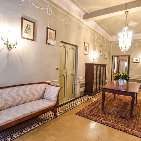 Palazzo Pannilini Сиена