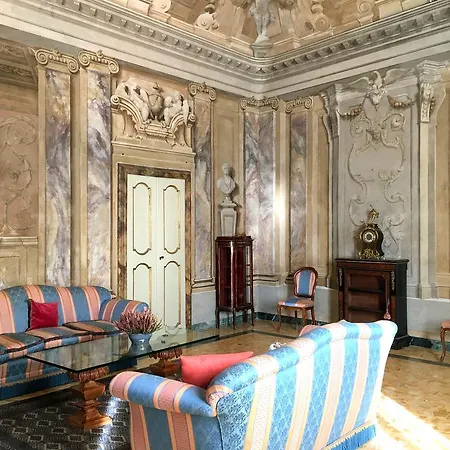Palazzo Pannilini *